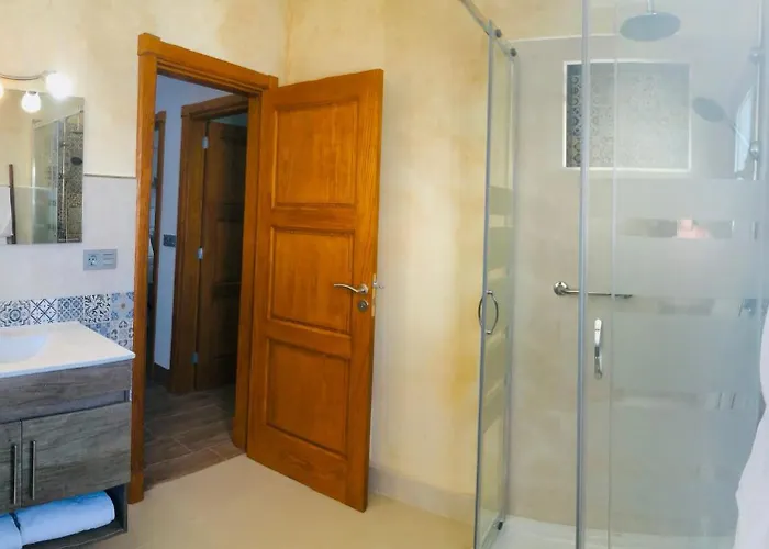 Alegria In The Stunning Village Of Mozaga, Lanzarote Appartement