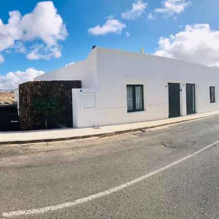 Daire Alegria In The Stunning Village Of Mozaga, Lanzarote